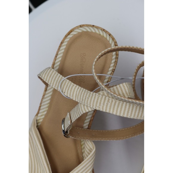 NEWUniversal Thread Shoes Womens Sz 7.5 Beige Stripe Cork Platform Wedge Sandals - Picture 8 of 11